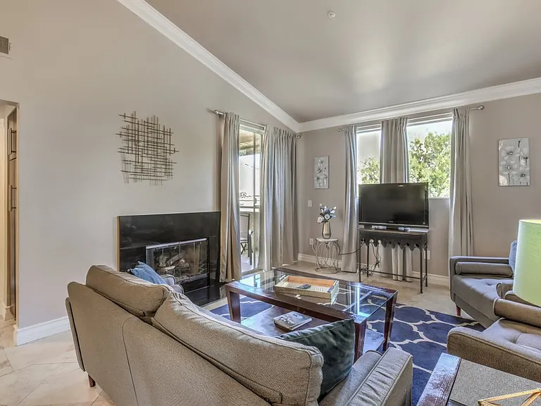 260 E Flamingo Rd #417 — Photo 3