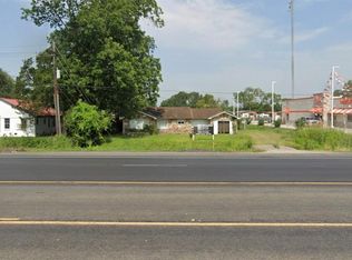 210 S Highway 146, Dayton, TX 77535