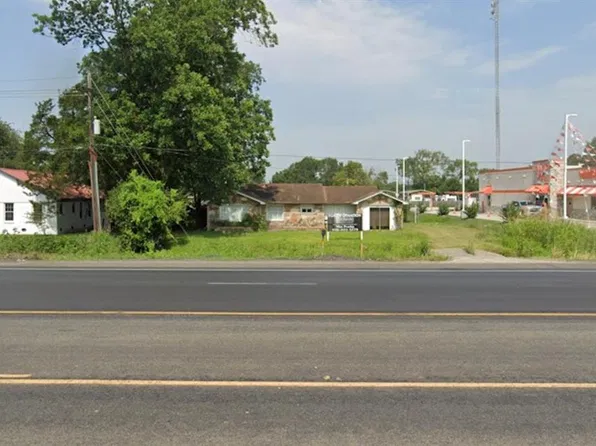 210 S Highway 146, Dayton, TX 77535