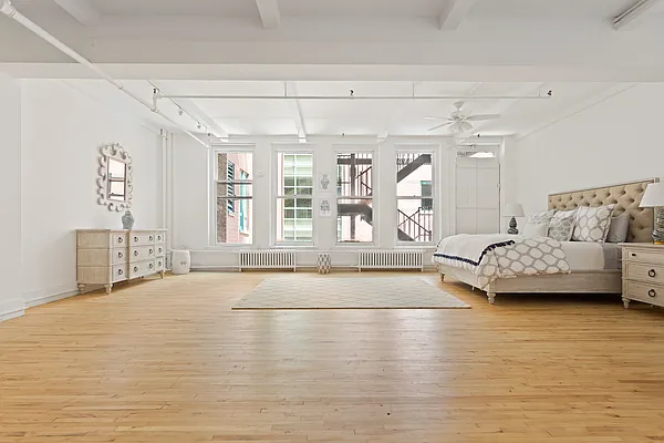 Sold by Compass | media 9