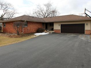 3545 Studio Ct, Brookfield, WI 53045
