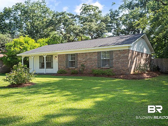 2nd image of 400 Collier Ave