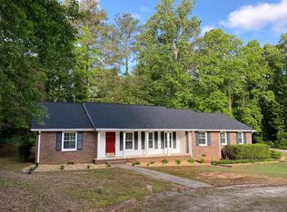 240 Edgewood Dr, Carrollton, GA 30116