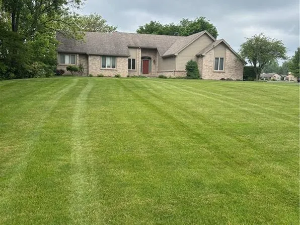6134 Cemetery Rd, Whitehouse, OH 43571
