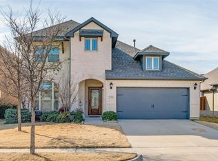 2701 Upland Trail Ln, Aubrey, TX 76227