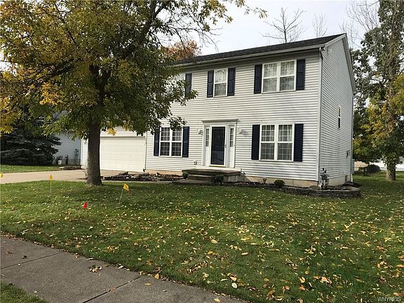 3rd image of 570 Bauman Ct