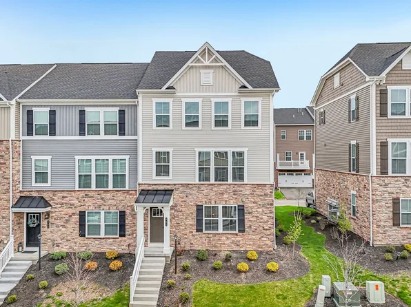 487 Nolan Cir, Cranberry Township, PA 16066