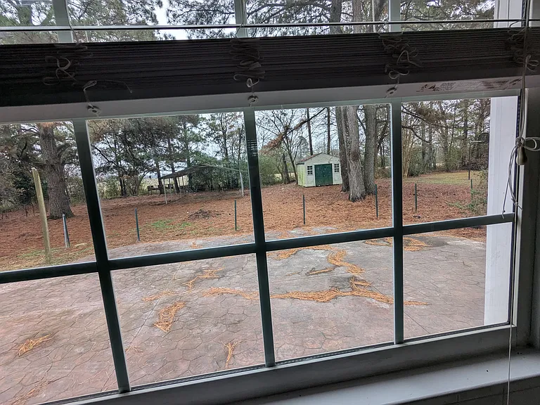 109 Highland Dr — Photo 8