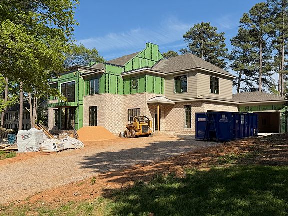 3rd image of 7136 N Ridge Dr