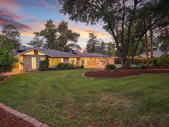 5th image of 4829 Saratoga Dr