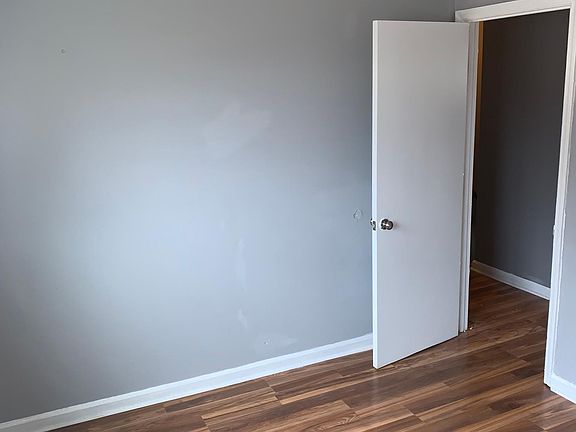 3rd image of 637 Burson Ave #0