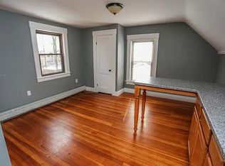 6 Elm St APT 2, Merrimack, NH 03054