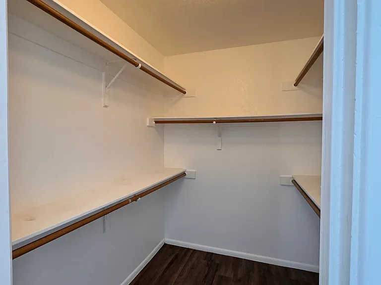 Bedroom 1 WIC