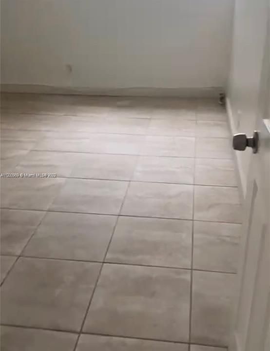 1st image of 16801 NE 14th Ave APT 204