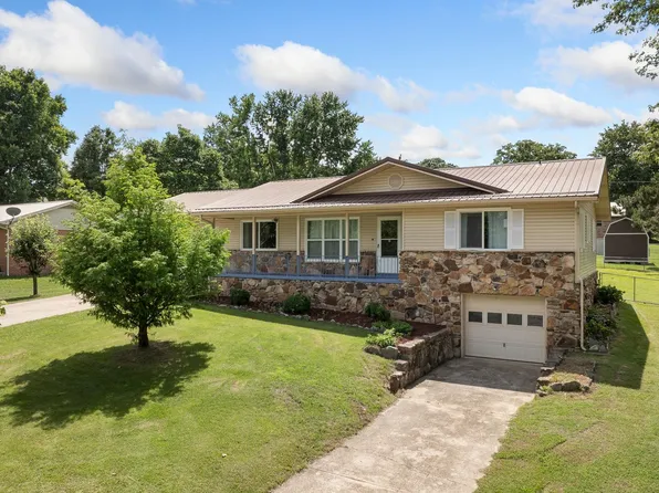 106 Cardinal St, Harrison, AR 72601