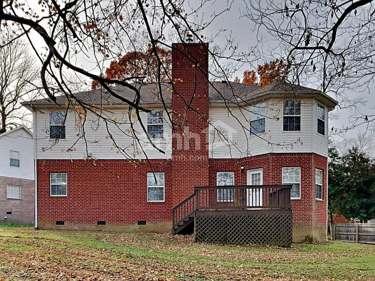 1502 Halifax Dr — Photo 26