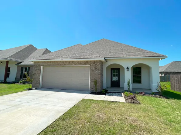 123 Brownstone Ct, Sterlington, LA 71280