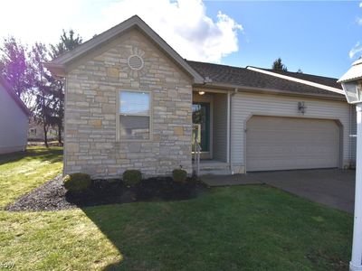 330 Myron St, Hubbard, OH, 44425
