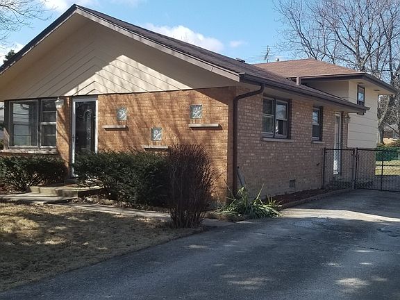 2nd image of 7228 S Oketo Ave