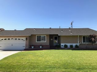 2858 W Devoy Dr, Anaheim, CA 92804