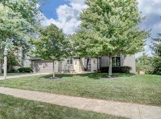 6728 Lakeside Cir W, Columbus, OH 43085