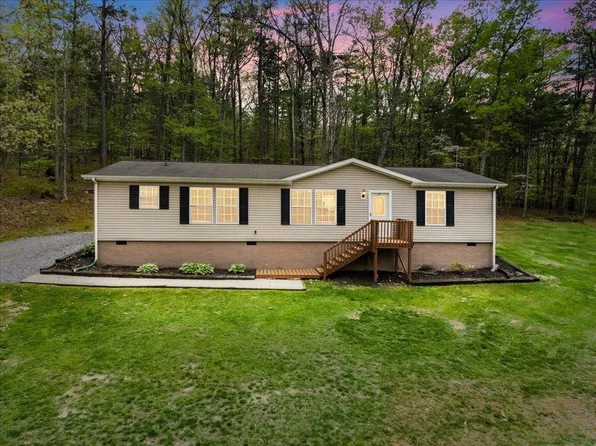 213 Union Valley Rd, Riner, VA 24149