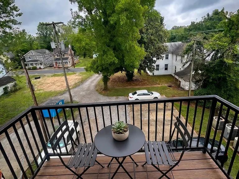 11779 Somerset Ave #304 — Photo 10
