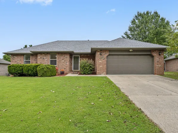 3645 W Village Terrace, Springfield, MO 65810