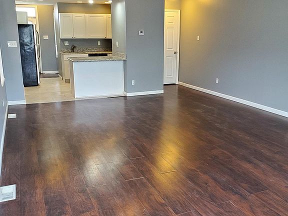 2nd image of 3803 Folsom Ave