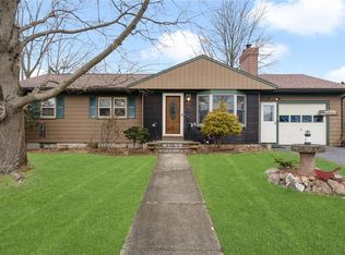 149 Imperial Dr, Warwick, RI 02886