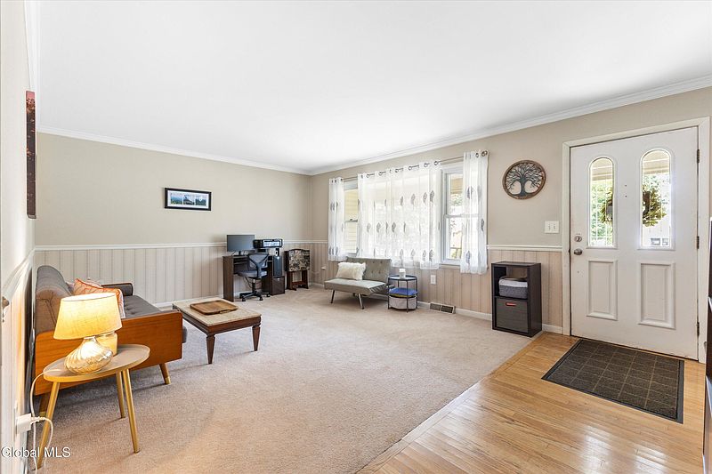 3rd image of 23 Walter Drive