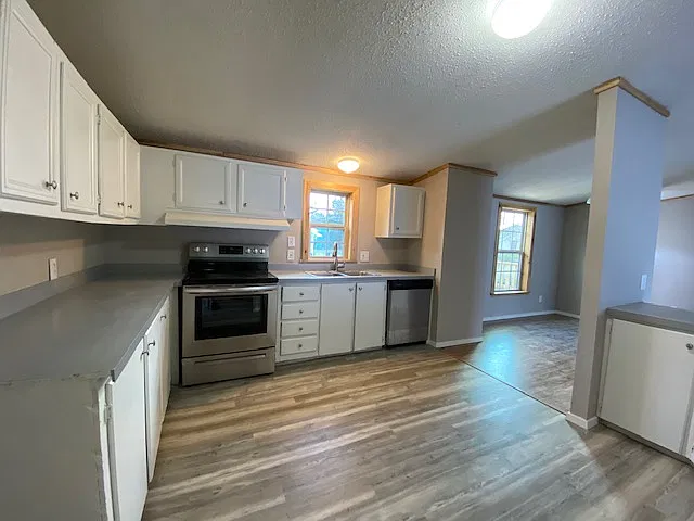 4 bed, 1456 sqft, $1,400 — Photo 3