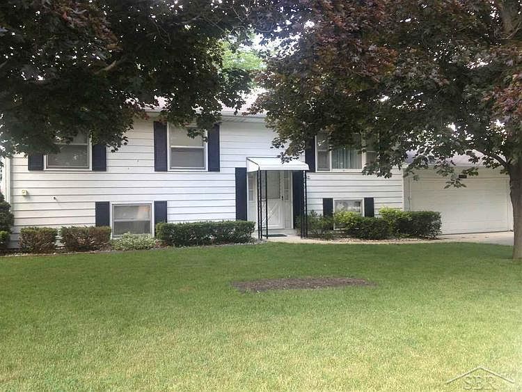 1st image of 927 Meyers St