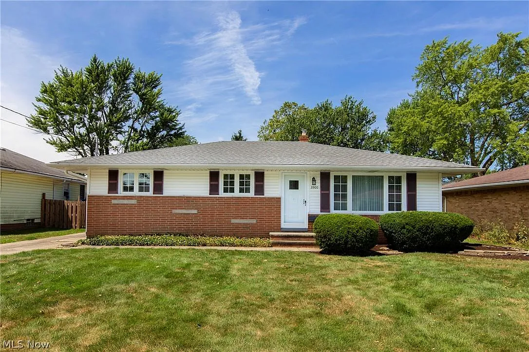 3900 River Ln photo 1