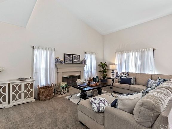 4th image of 11836 Apple Grove Ln