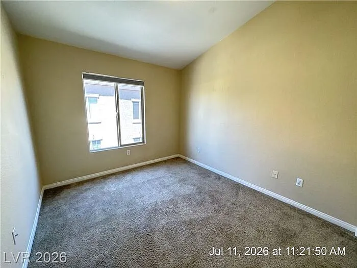 316 Fountain Crossing Ln — Photo 16