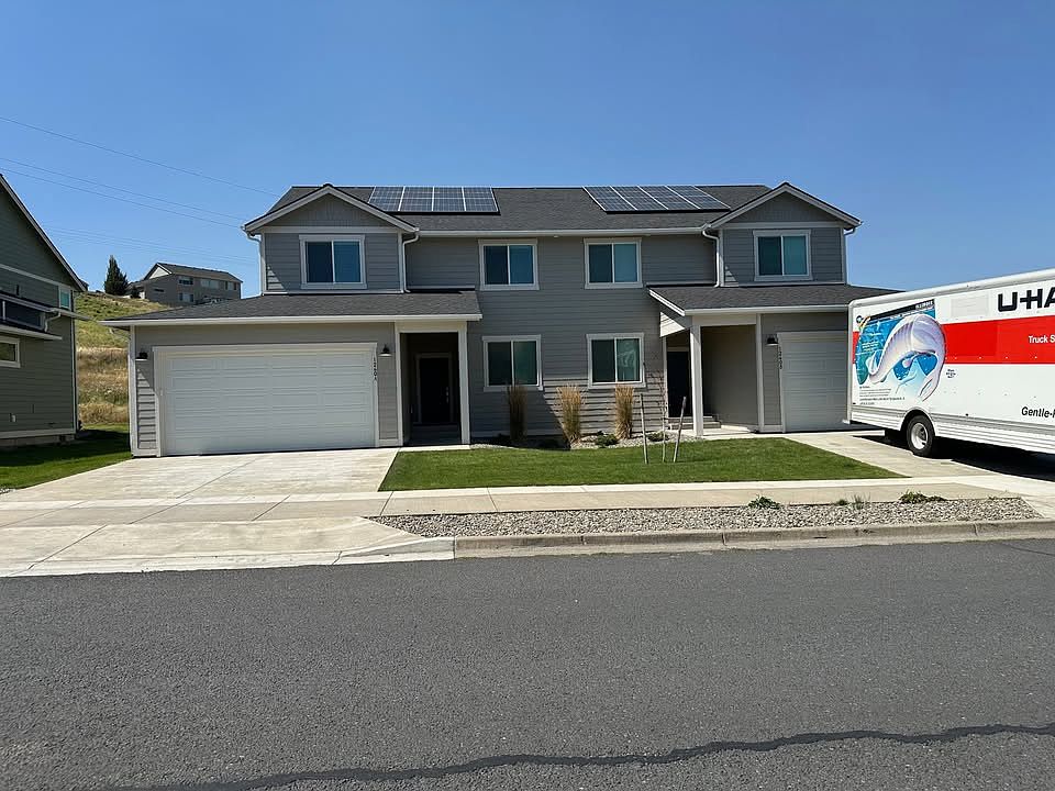 1st image of 1025-1027 SW Center St