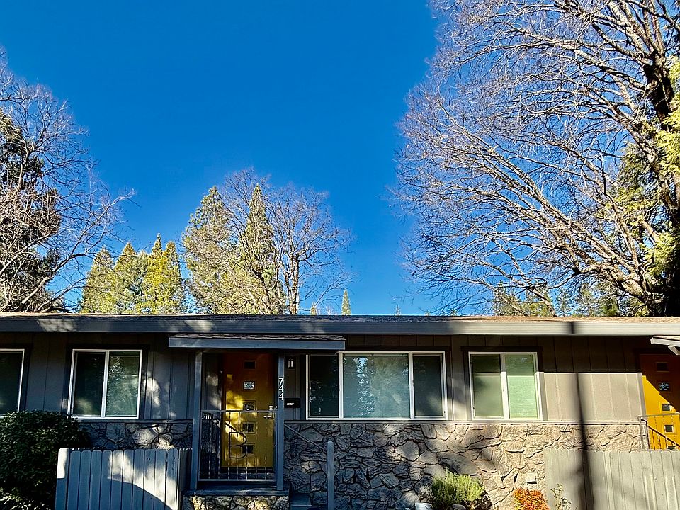 1st image of 744 Zion St #1