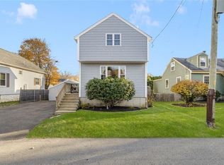 946 Terry Ln, New Bedford, MA 02745