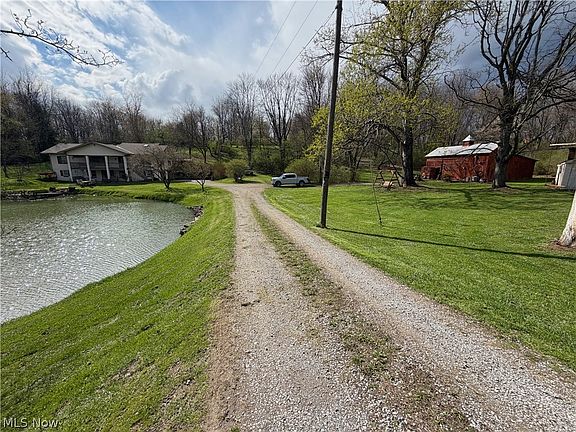 3rd image of 16213 Park Way