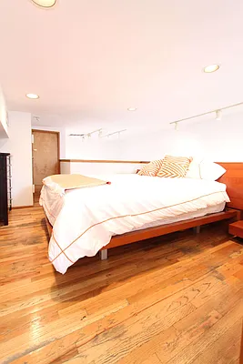 Rented by True Lofts New York LLC | media 17