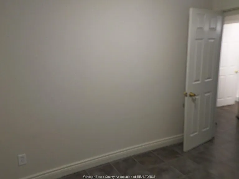 2163 College Ave — Photo 21