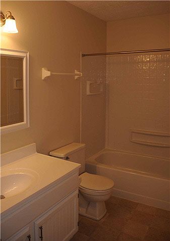 2nd image of 2304 Deerfield Dr