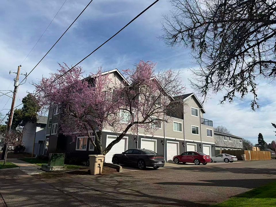 1st image of 2603 SW Pickford St Unit 104