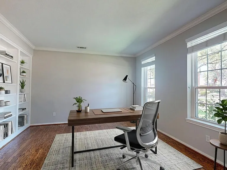 23027 Lodgepoint Dr — Photo 5