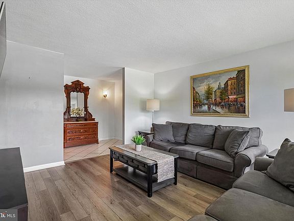 4th image of 1001 City Ave #W-203