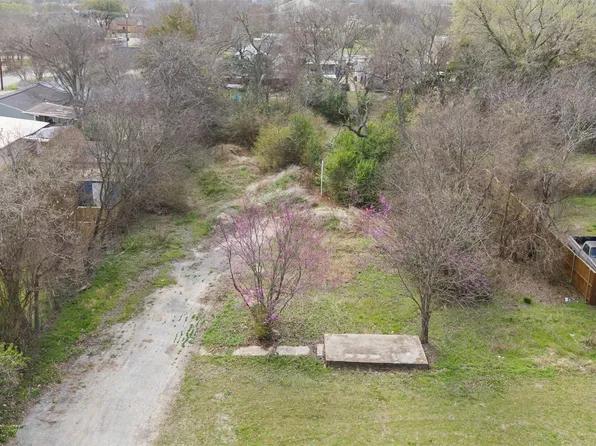 124 E 6th St, Lancaster, TX 75146