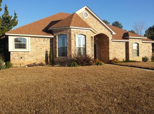 6916 Castlerock Dr, Texarkana, AR 71854