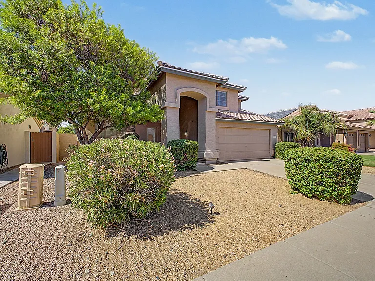 4432 E Meadow Dr — Photo 18