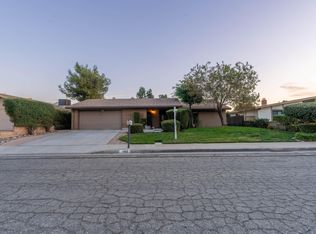 2812 Perfect Pl, Lancaster, CA 93536